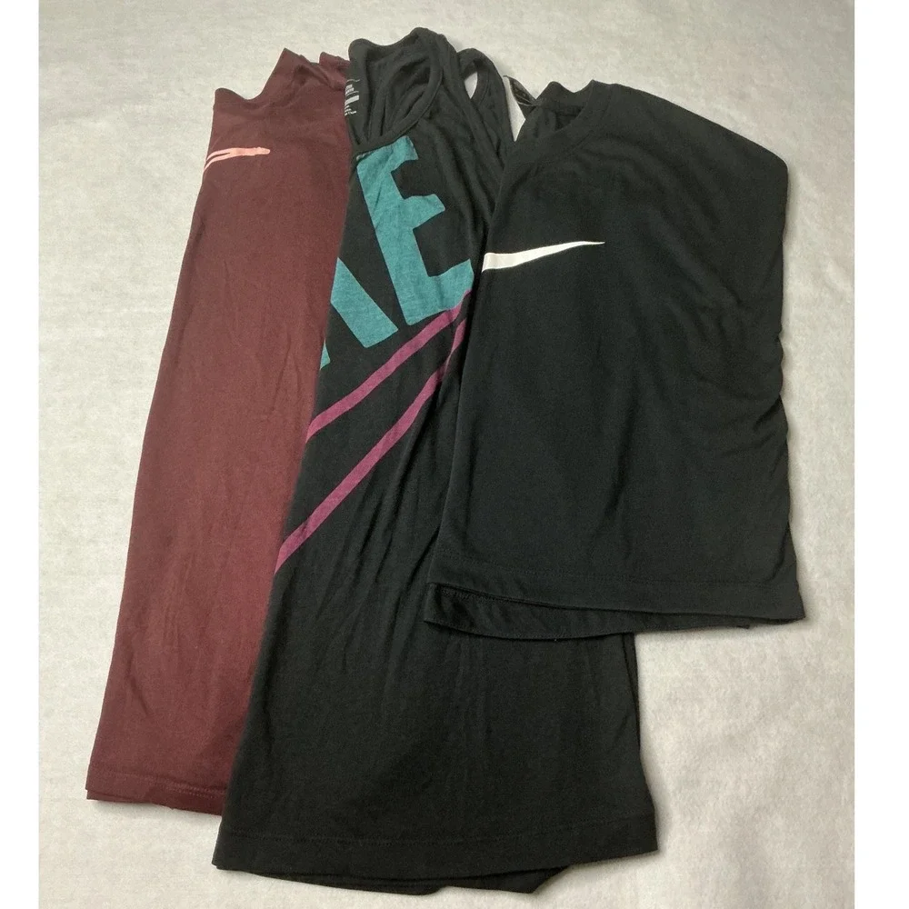 Nike Tank + Crop + Long Sleeve Womens Activewear Tops X-Large Burgundy Black